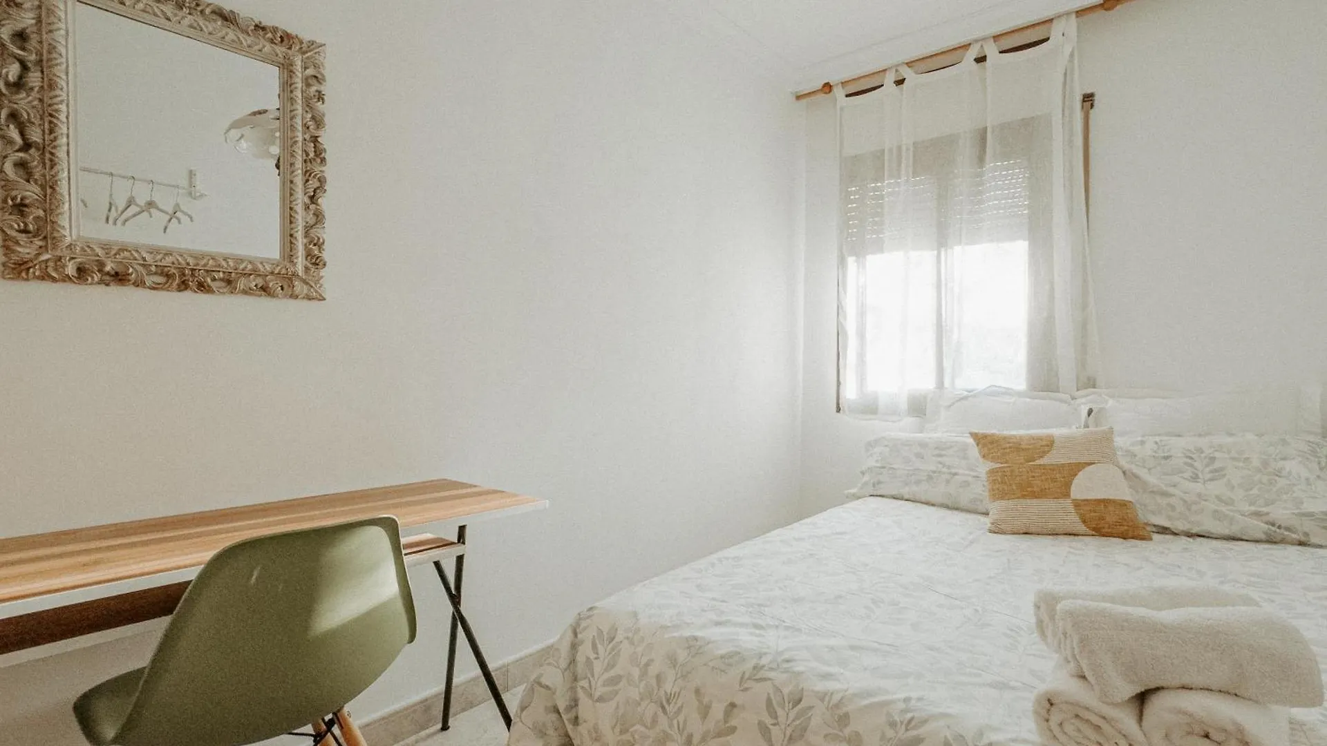 Charming Rooms In Shared Apartment Near Camp Nou برشلونة